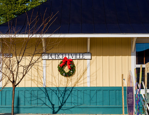 12 December - Historic Train Station, Purcellville